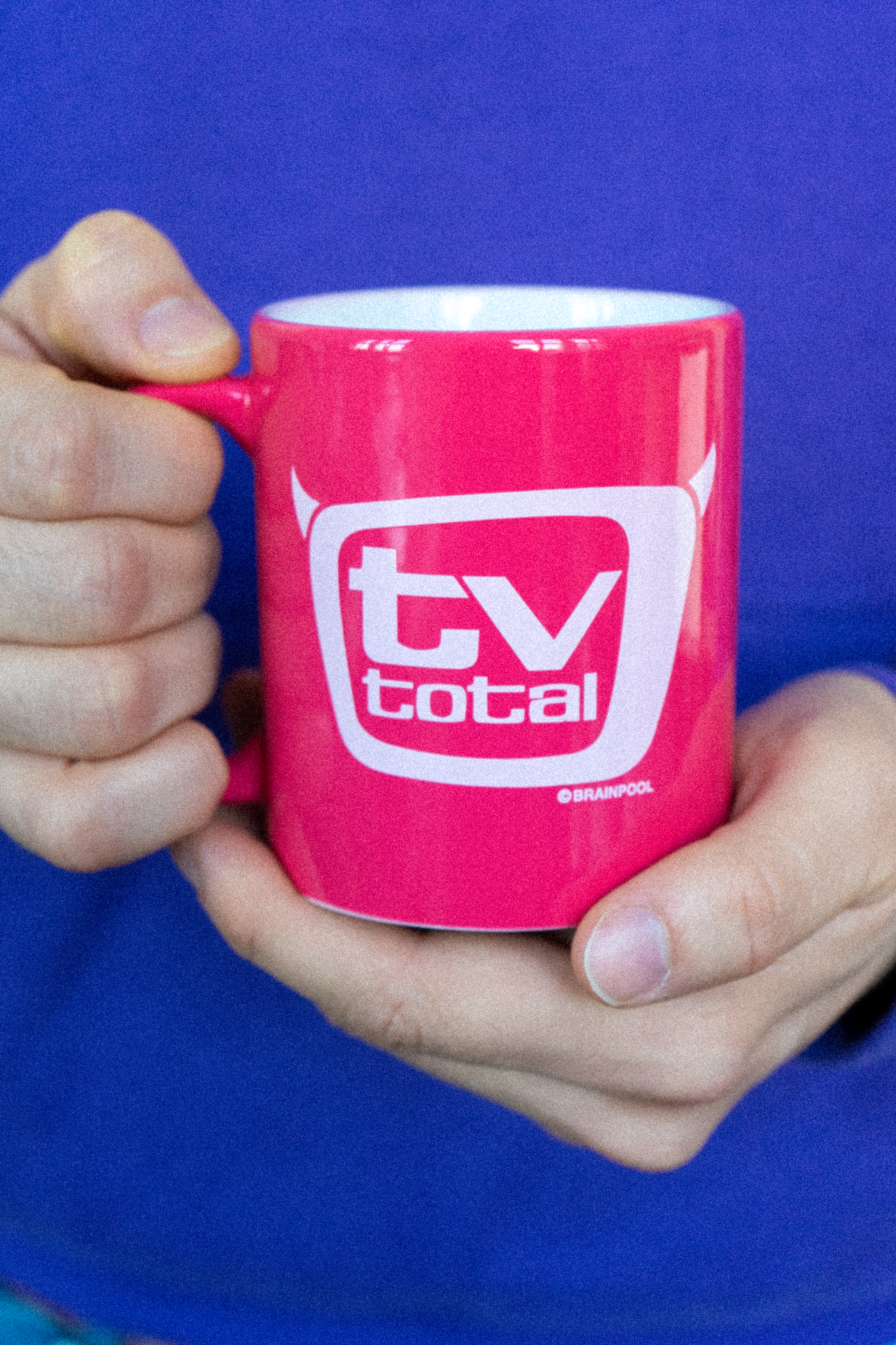 TV TOTAL LIMITED -  TASSE (PINK)