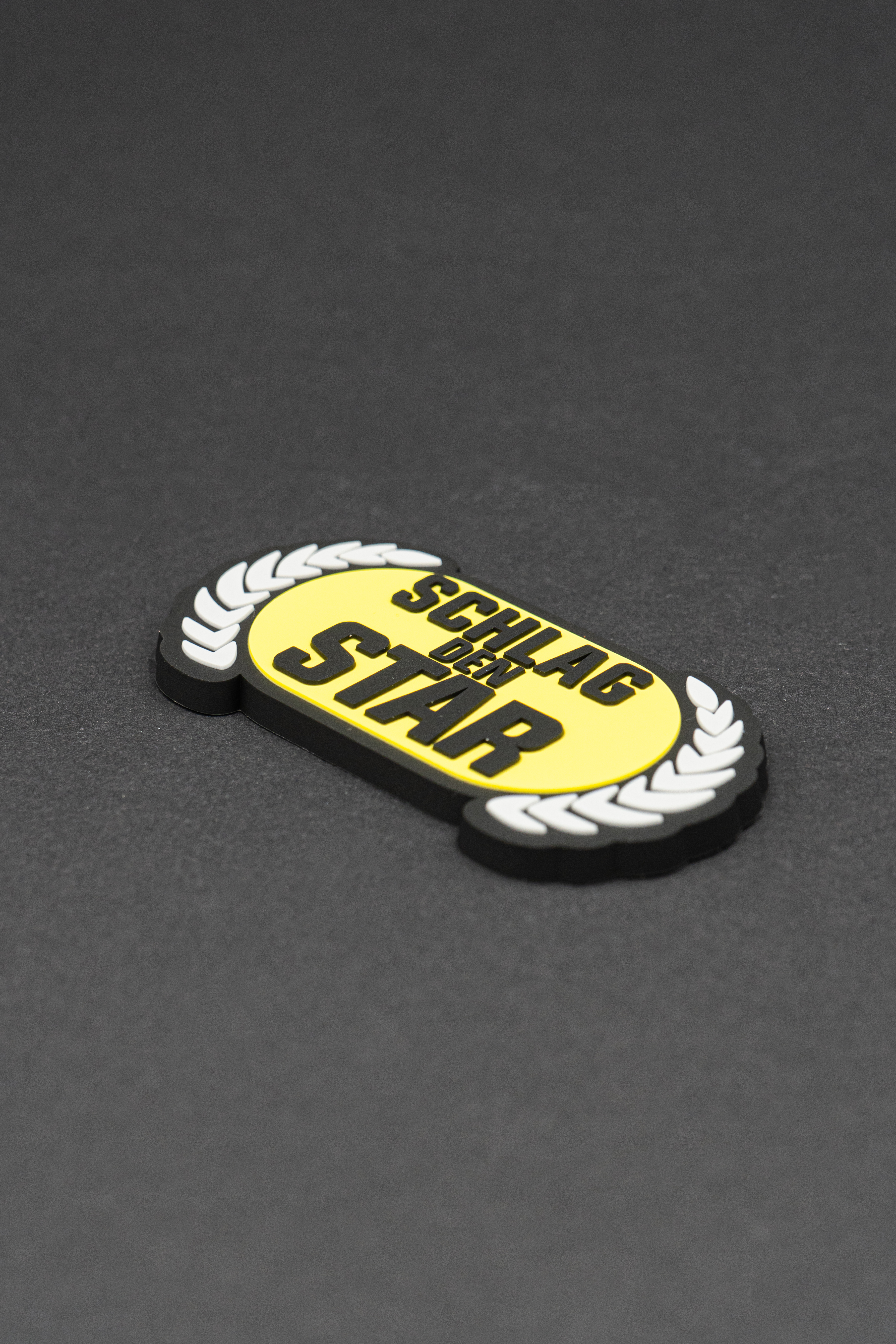 SCHLAG DEN STAR -  MAGNET