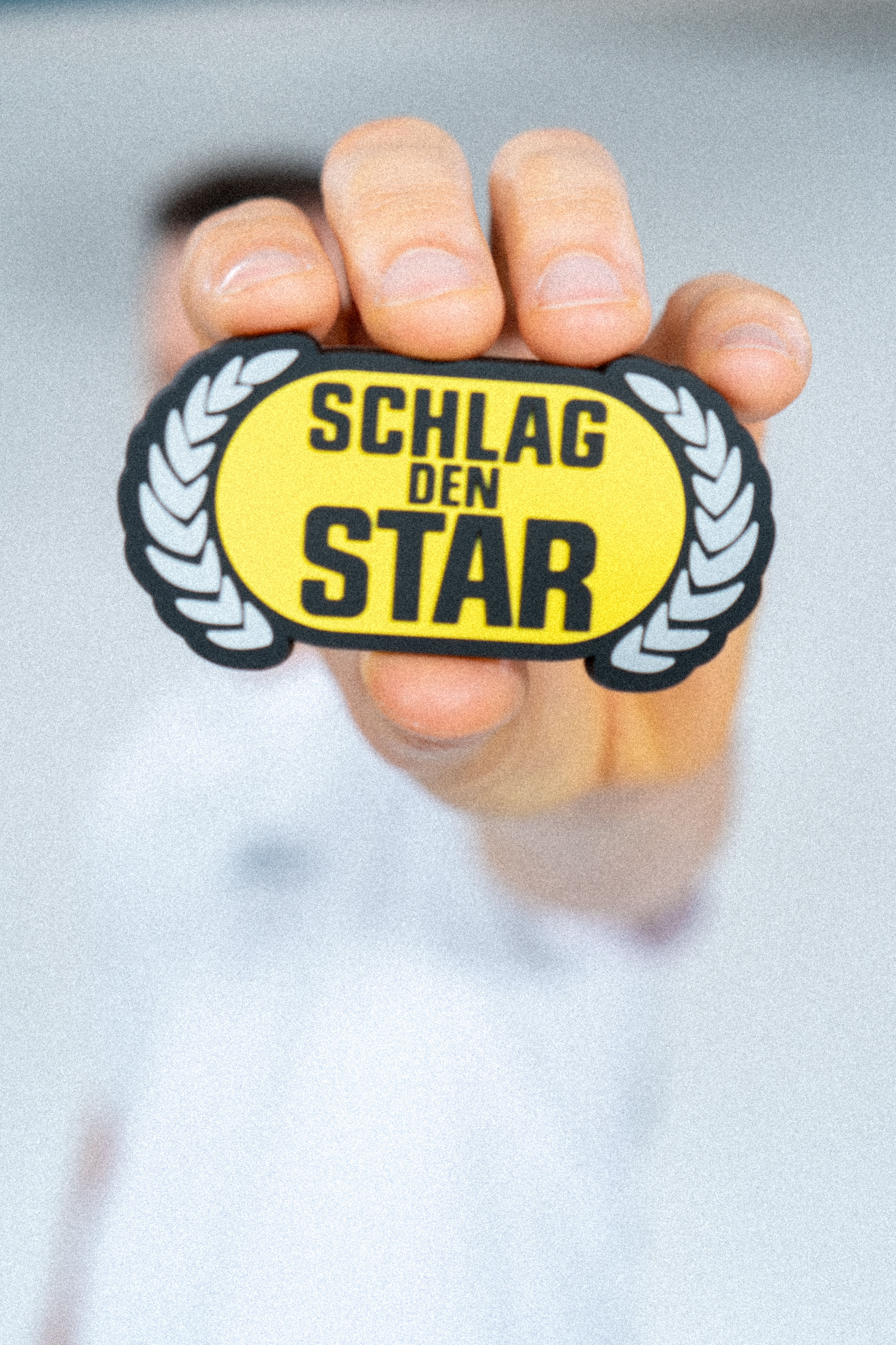 SCHLAG DEN STAR -  MAGNET